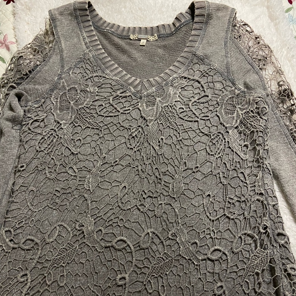 Gimmicks Dorian Gray Sweater
